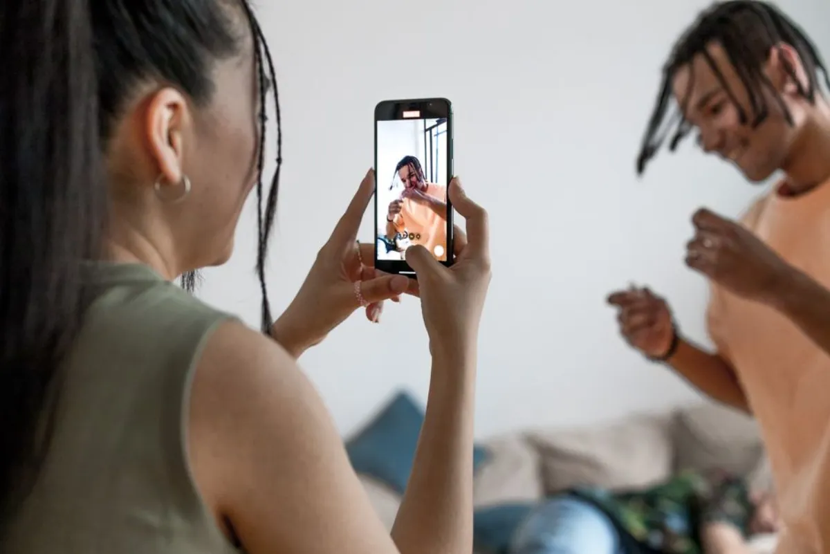 phone video